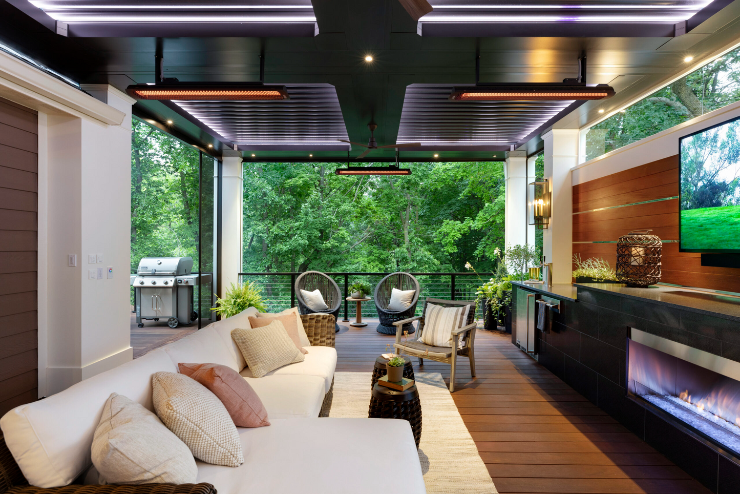 Outdoor ceiling hanged 6000W lack bromic tungsten smart-heat electric heater