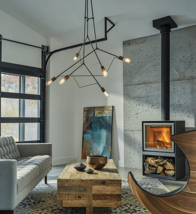 Stûv 16 H-base Wood Burning Stove - Freestanding Modern Fireplace (16-58 & 68 H Model)