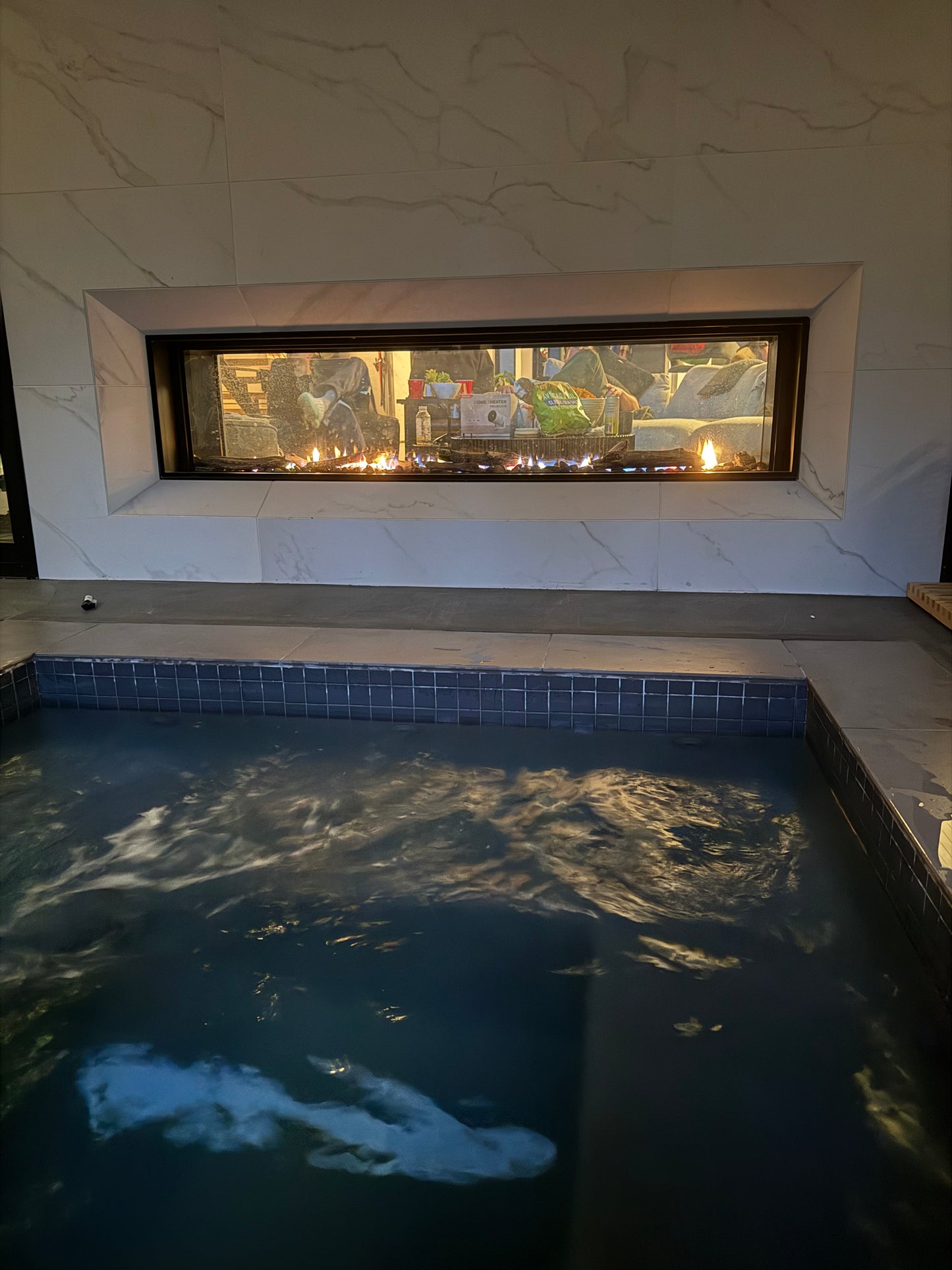 Montigo DISTINCTION Gas Fireplace Inserts | See Through Double-Sided Direct Vent Fireplace