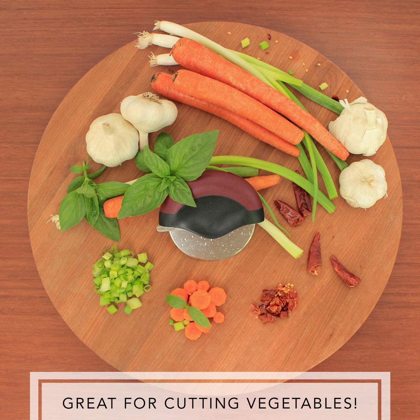 CHICAGO BRICK OVEN PIZZA CUTTER WITH COVER, PIZZA WHEEL, ERGONOMIC PLASTIC PIZZA CUTTER WHEEL WITH PROTECTIVE BLADE GUARD, MINI PIZZA CUTTER, COMPACT & DISHWASHER SAFE PIZZA CUTTER