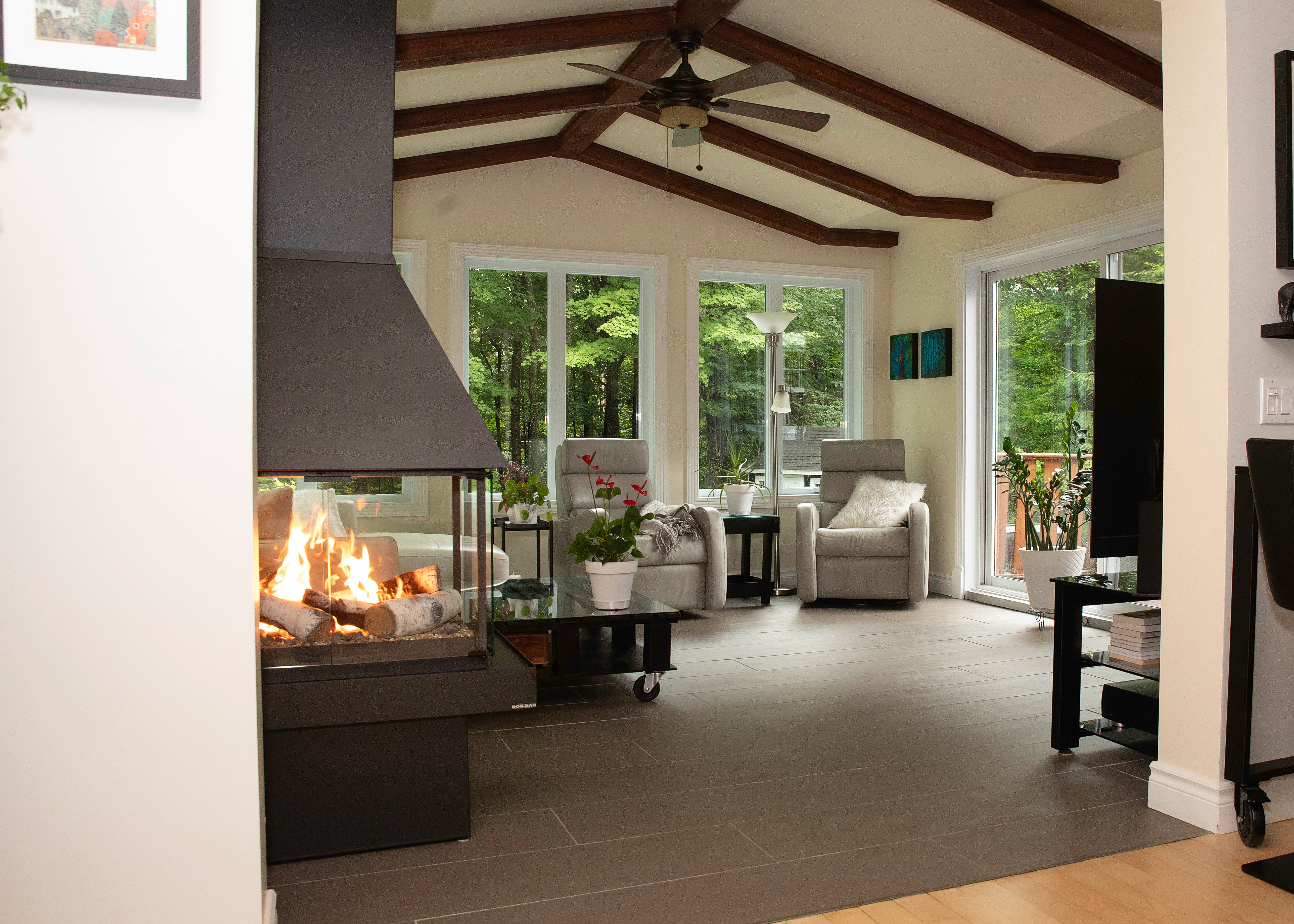 Don-Bar 9200 Series Four-Sided Freestanding Fireplace | Designer