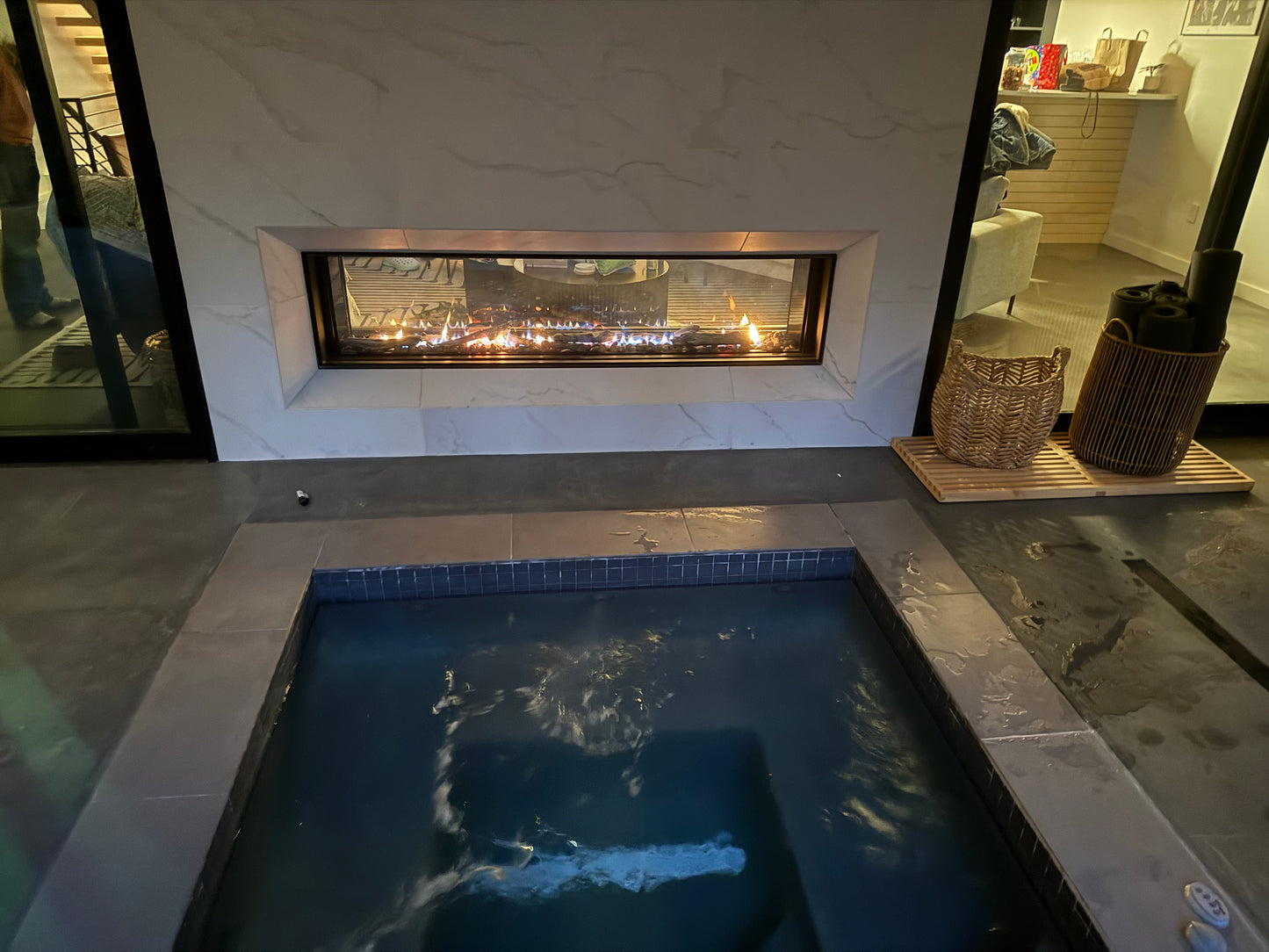 Montigo DISTINCTION Gas Fireplace Inserts | See Through Double-Sided Direct Vent Fireplace
