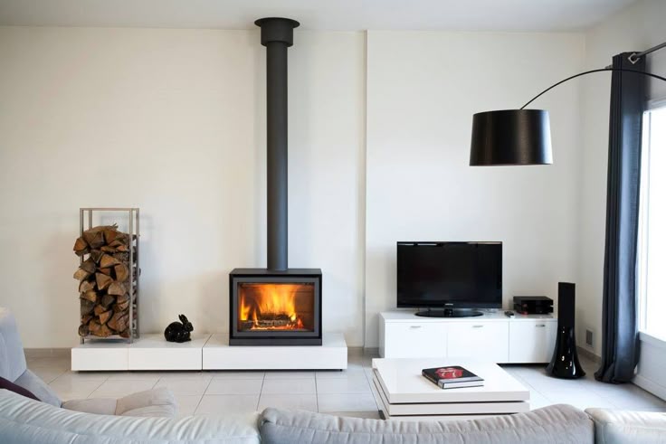 Stûv 16 Cube Fireplace | 58 & 68 Wood Burning Stove – Smokey