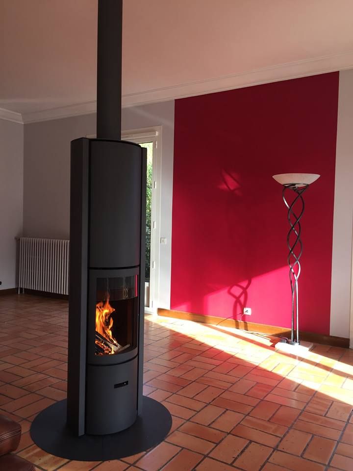 Stûv 30 Compact H - 360° Rotating 6KW Wood Burning Stove