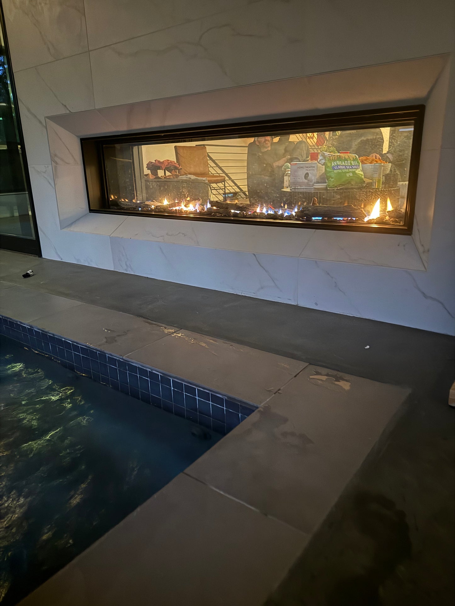 Montigo DISTINCTION Gas Fireplace Inserts | See Through Double-Sided Direct Vent Fireplace