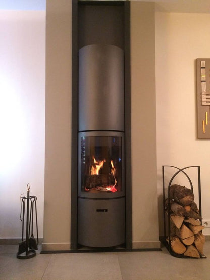 Stûv 30 Compact H - 360° Rotating 6KW Wood Burning Stove