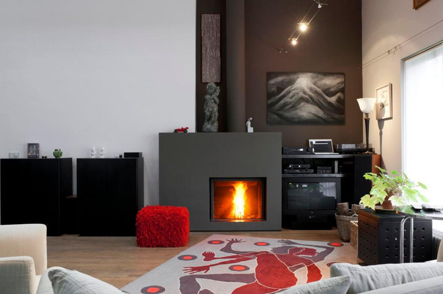 Stuv 21 - 85DF Double Sided Built-In Wood Burning Fireplace with Glass Door, Steel Frame