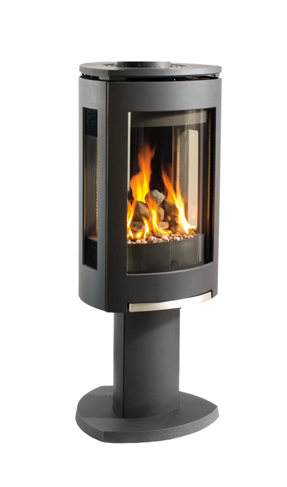 Matte Black Jotul GF 370 DV Freestanding Gas Stove with small rocks and a gas burning flame inside the stove
