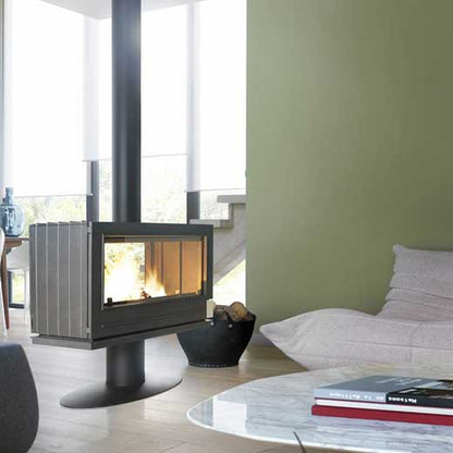 Clean glass The clean glass system slows deposit buildup on the glass. An air supply above the glass creates a protective curtain. The preheated air is propelled along the glass. It triggers combustion of gas and volatile materials, thereby protecting the glass against smoke and soot deposits.  Double opening Unit has two doors. Ideal for separating two rooms to reload the wood from one side to another.