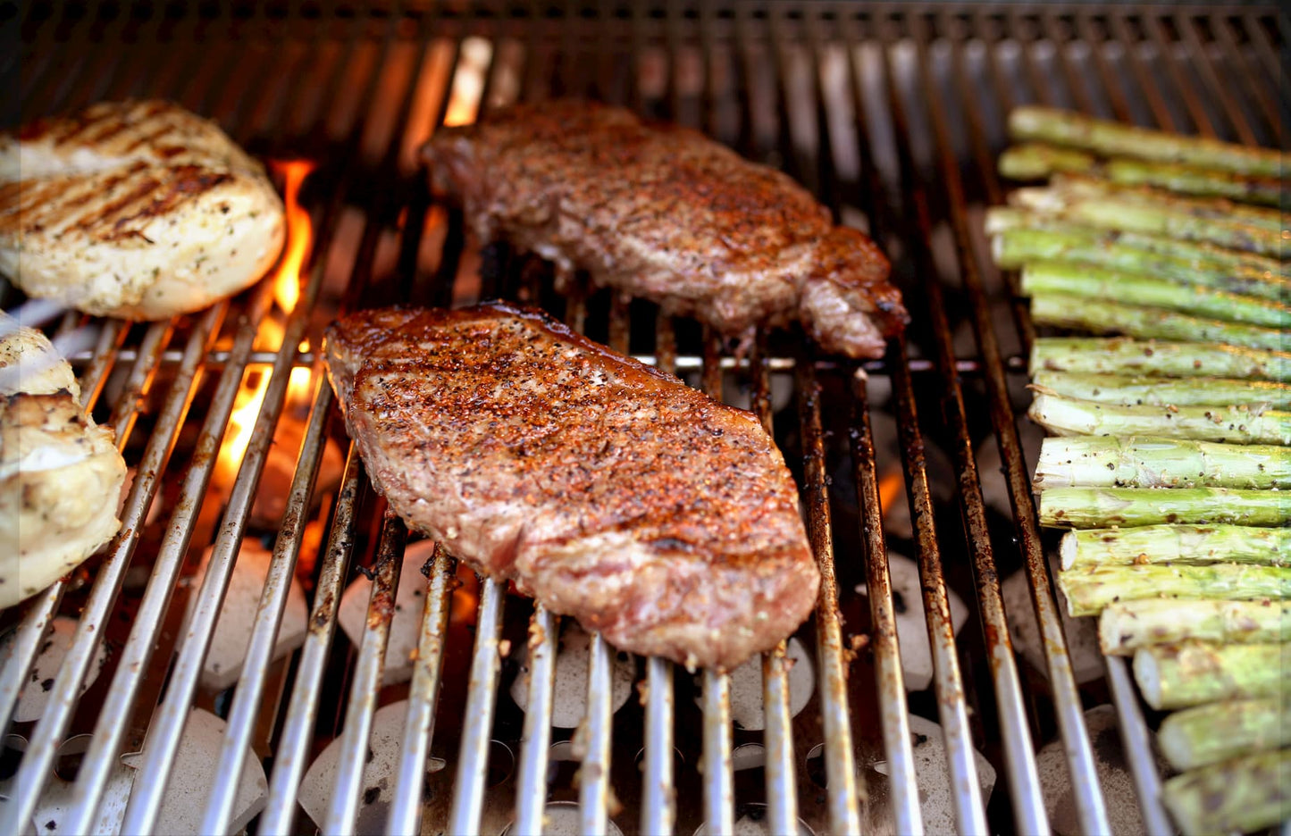 Sole Gourmet, Tr Series, Built-in 5-burner, Grill, Smokey Mountain, Led Controls, Luxury Series