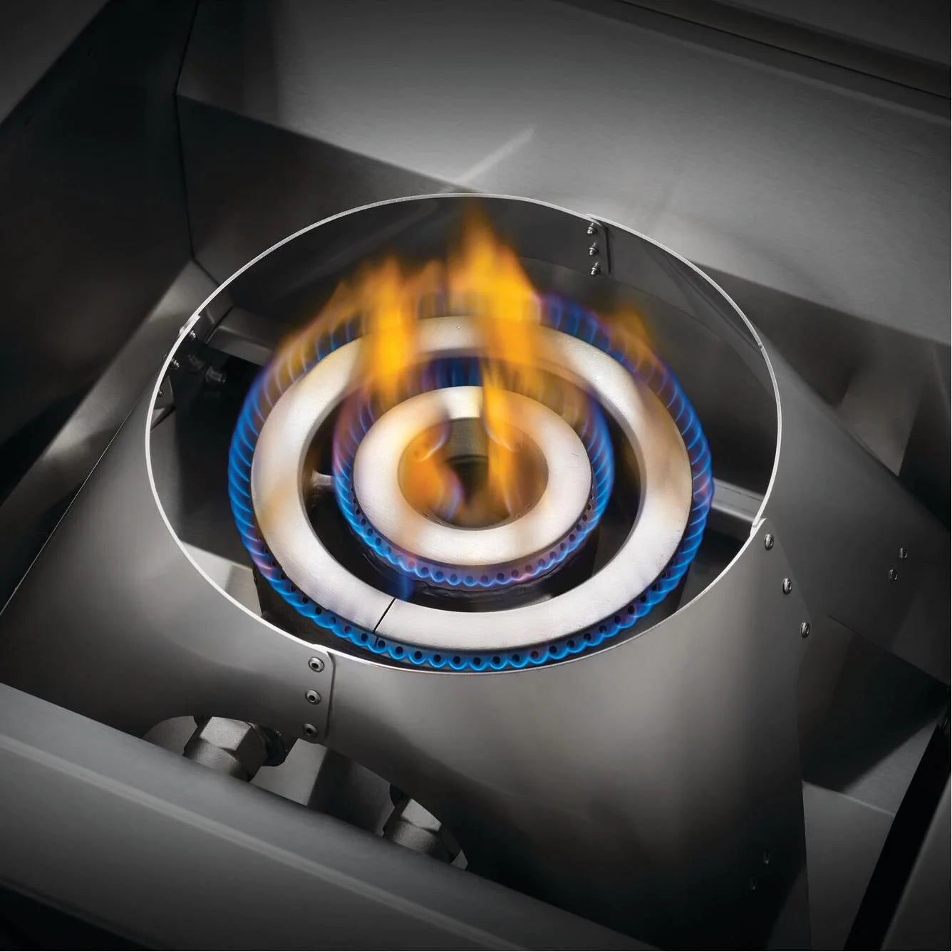 Napoleon Built-In 700 Series Propane Power Burner with Stainless Steel Cover