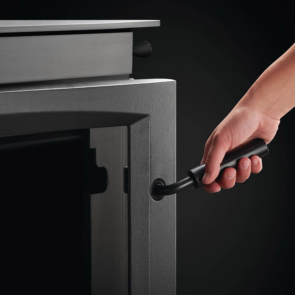 1.9 cu. ft. firebox capacity Burn time 8 hours Weighted Average Emissions Rate: 2.25 g/hr Weighted Average Overall Efficiency: 72% Tested to 2020 cord wood requirements Contemporary wood stove complete with contemporary cast door and cast pedestal base Heavy duty 5/16" firebox top Ceramic fiber baffle system